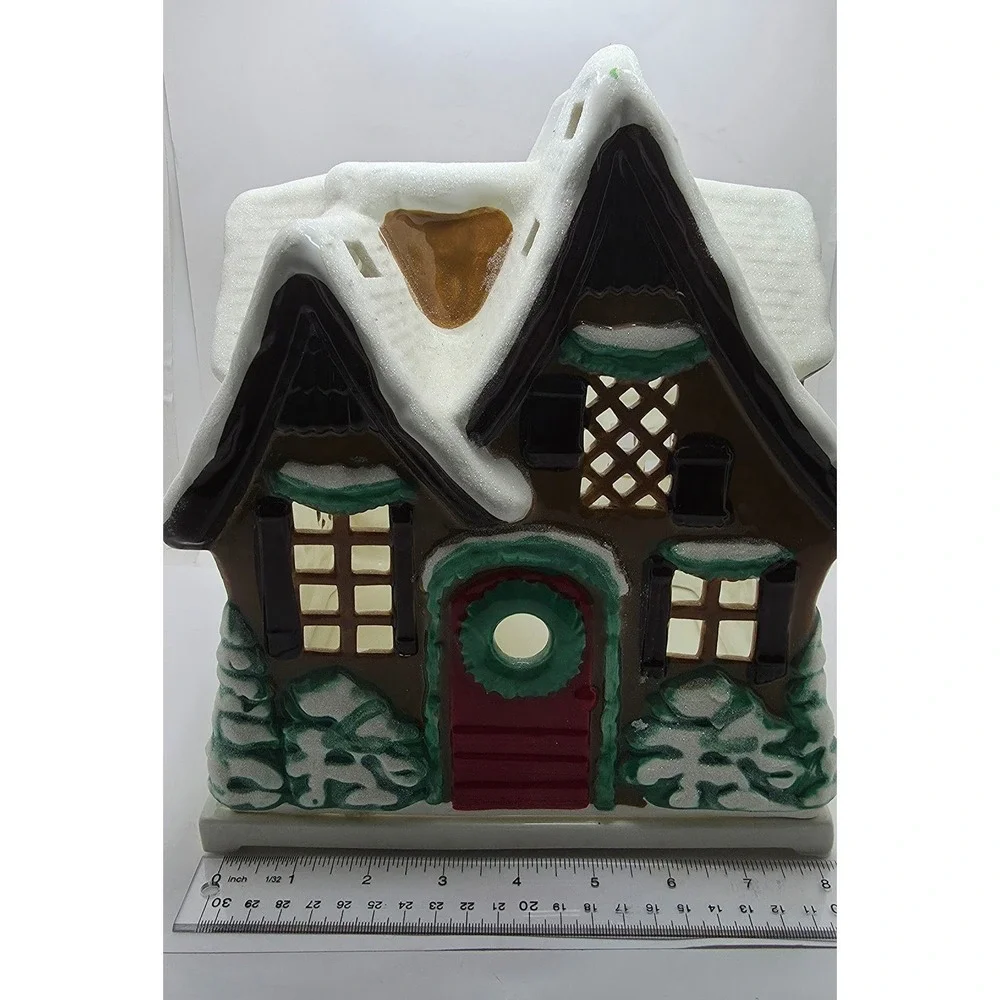 PartyLite Ceramic Winter Cottage Candle Holder Snow Roof Holiday Village P0261